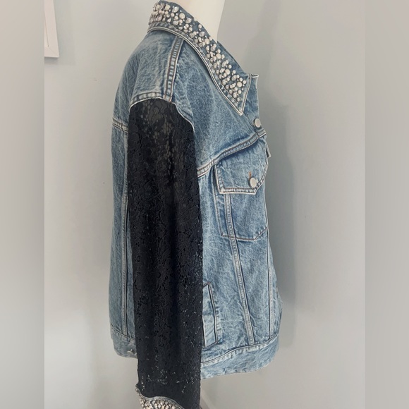 Alice + Olivia Jeff Embellished Denim Jacket - Picture 4 of 10